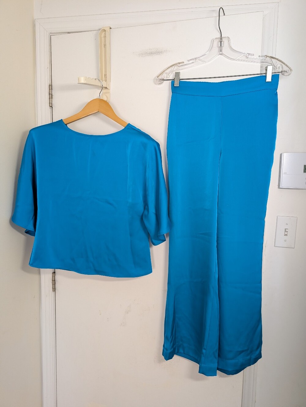 Maison d'Amélie Paris Satin Two-Piece Set – Teal XS - Picture 2 of 8
